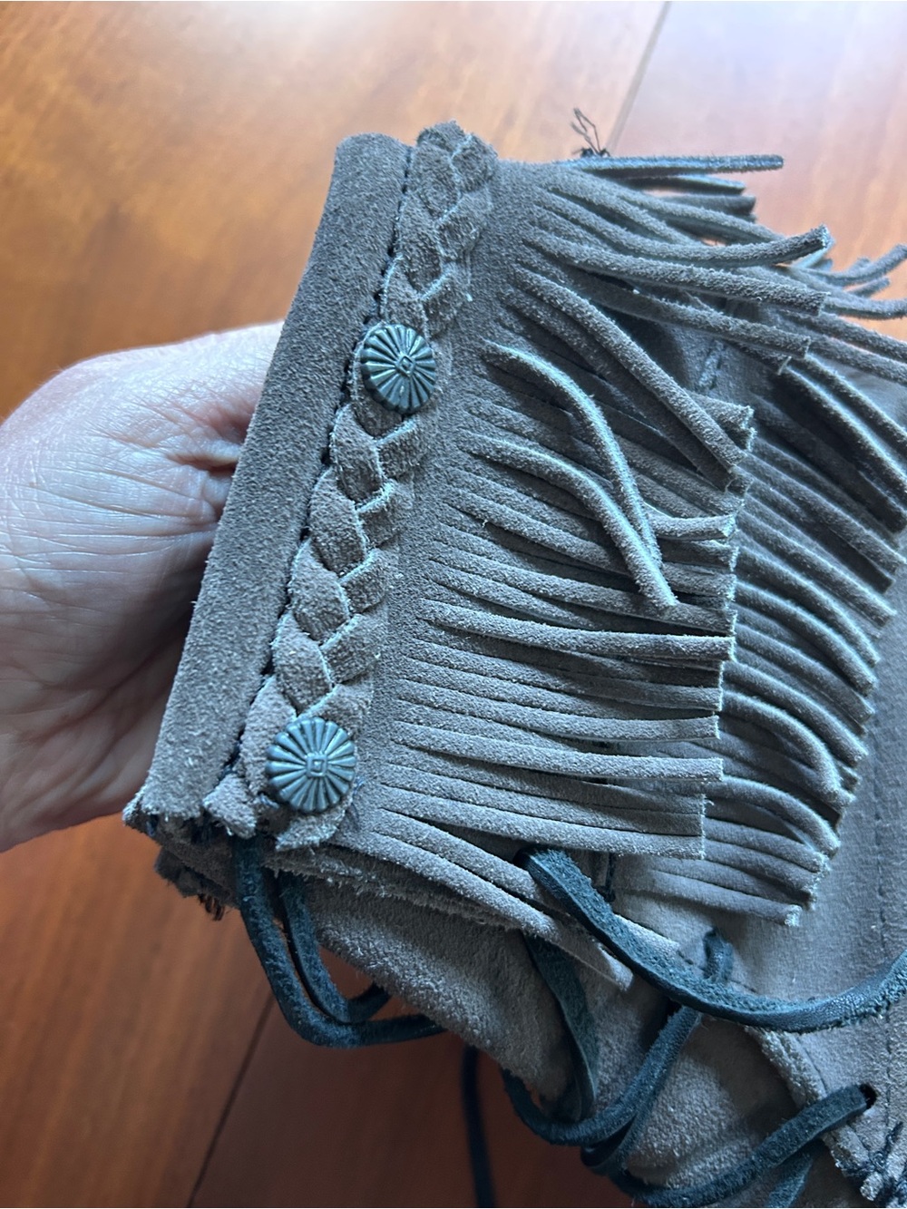 Minnetonka Fringe Suede Moccasin-Style Bootie Sz 11 - Picture 9 of 10